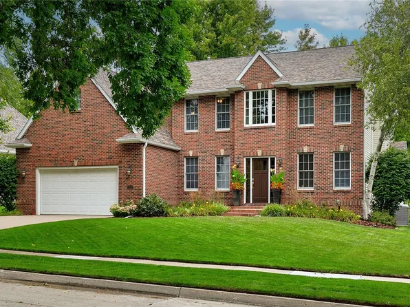 8127 Hadfield, Johnston, IA 50131