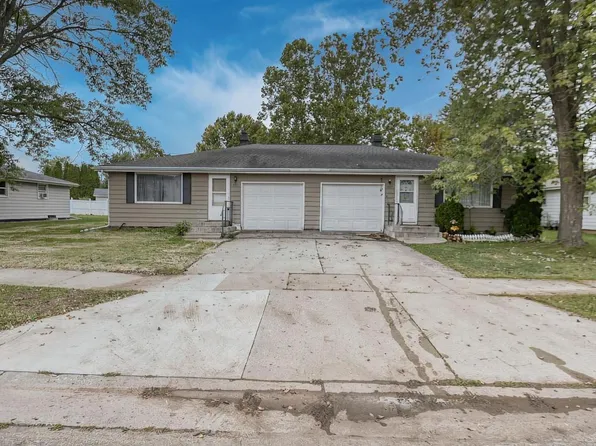 929 GAY DRIVE, Neenah, WI 54956