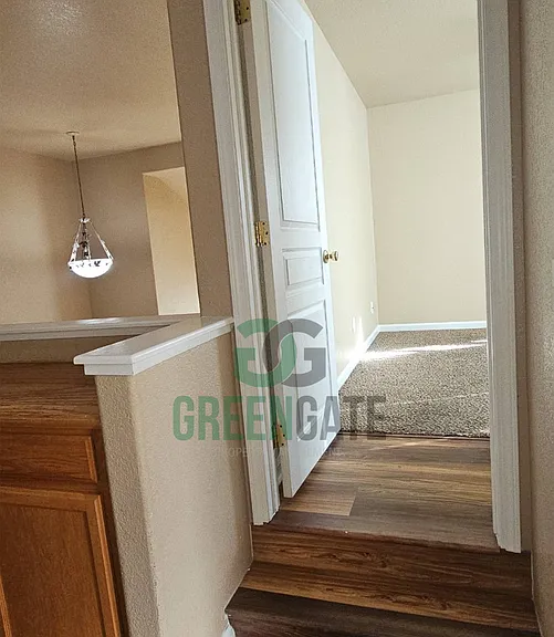 571 Zurich Dr — Photo 62