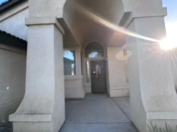 4913 Au Chocolat Dr, Bakersfield, CA 93311