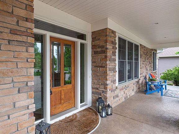 5th image of 3074 Arden Pl
