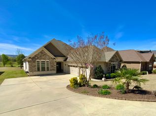 104 Railway Ln SE, Huntsville, AL 35803