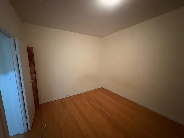560 Isham St #4-G — Photo 4