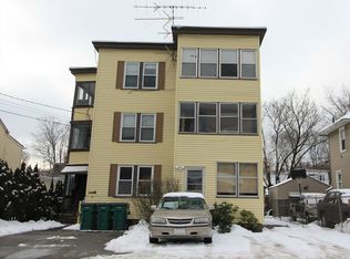 53 Airport Rd, Fitchburg, MA 01420