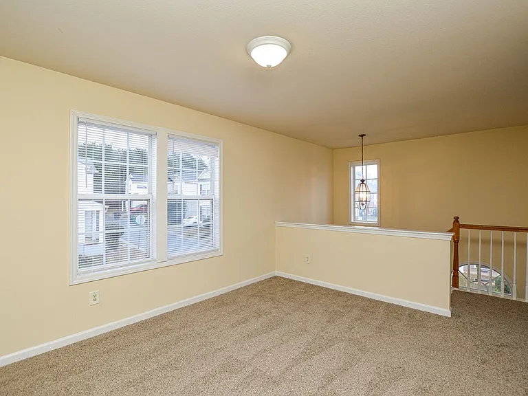 8415 Spirea Ct — Photo 21