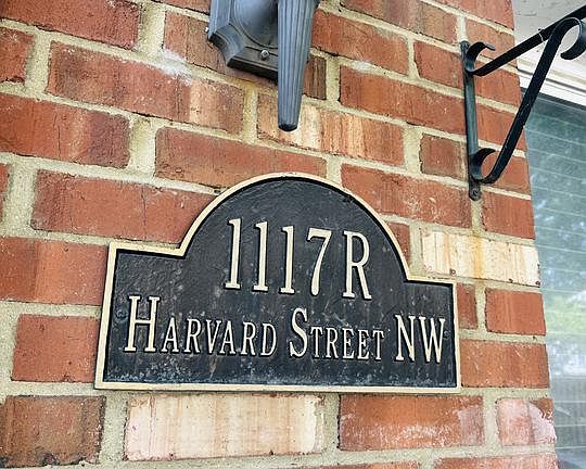 2nd image of 1117 Harvard St NW Unit R