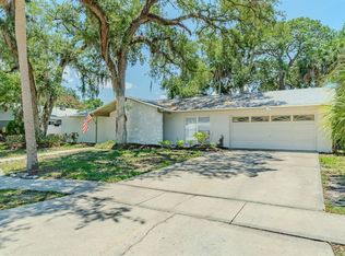 8018 W Pocahontas Ave, Tampa, FL 33615