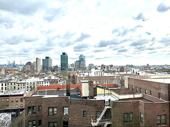 5th image of 10 Plaza St E APT 9D