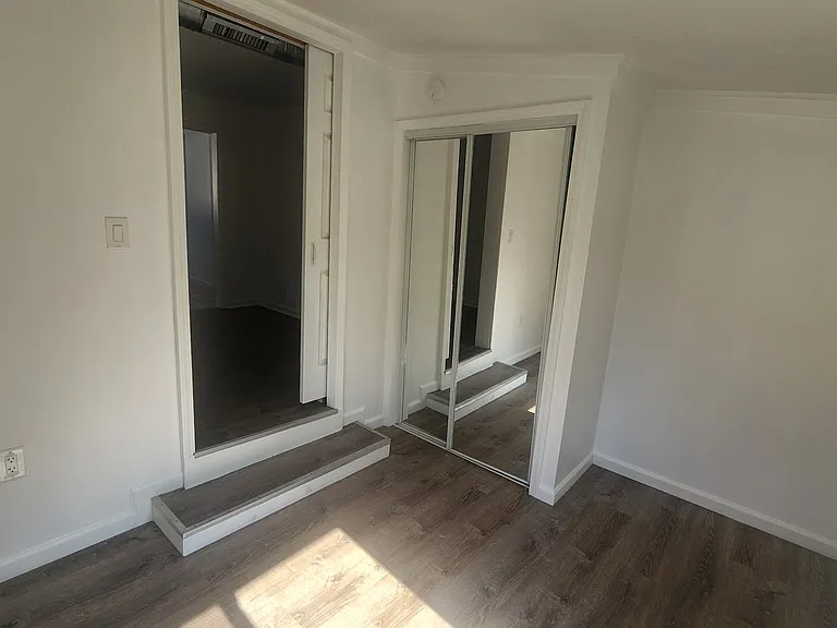 40 W Howard Ave — Photo 5