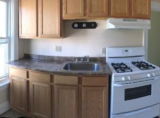 31 Loomis St APT 5, Burlington, VT 05401