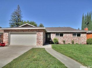 1705 Fairington Ln, Modesto, CA 95355