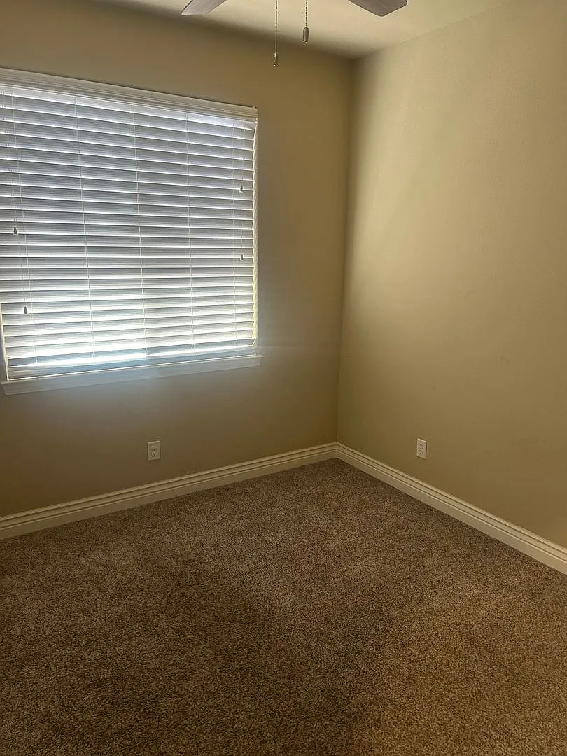12 Overseer Ct — Photo 4