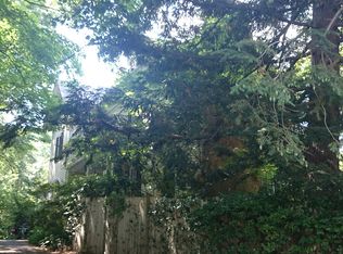 27 Chestnut St, Brookline, MA 02445