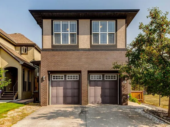 14 W Marquis Hts SE, Calgary, AB T3M 1X6