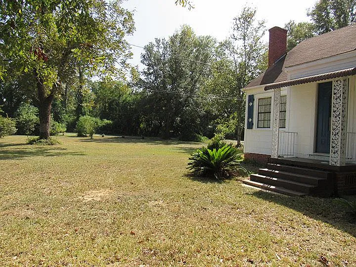 Brown Ave, Bay Minette — Photo 2