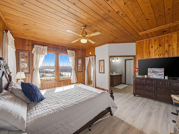 30th image of this home