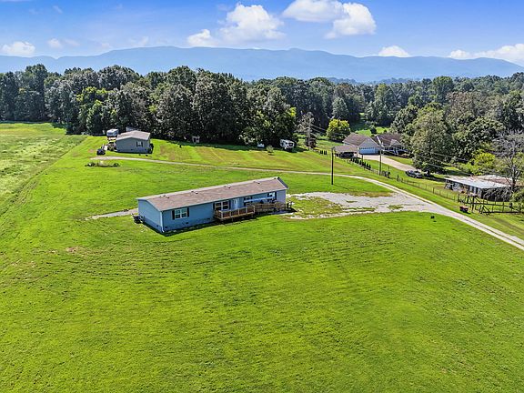 3rd image of 5138 Sevierville Rd