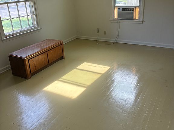 3rd image of 3855 Kelley Rd