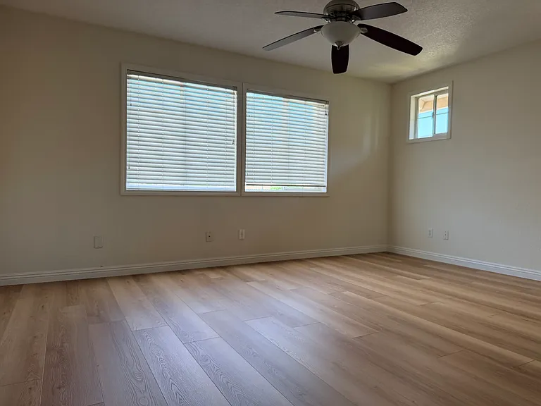 5525 Green Hollow Ln — Photo 20