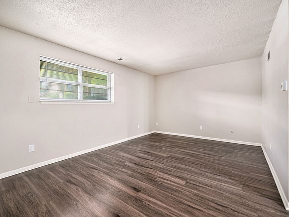 4th image of 12500 E 40th St S #7b952205c