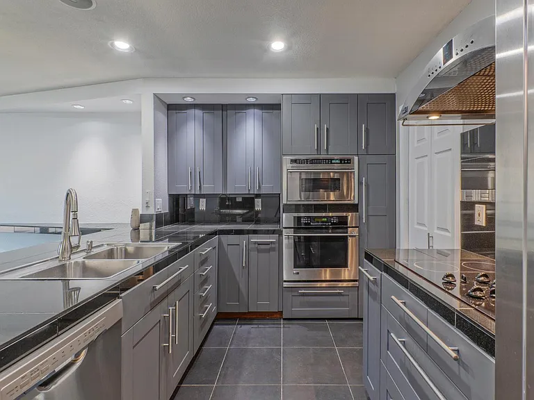 7931 E San Miguel Ave #8 — Photo 6