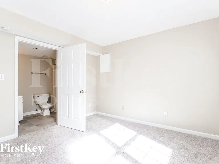 797 Rockfount Way — Photo 8