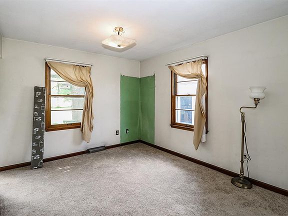 5th image of 335 Glensprings Dr
