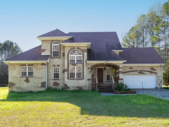 2035 Morris Dr, Moody, AL 35004