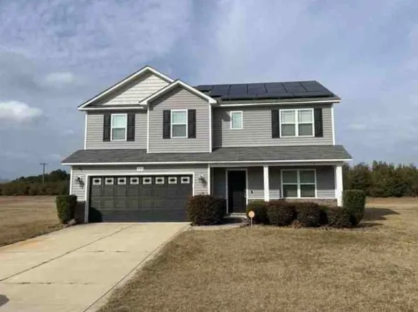 10 Rainmaker St, Linden, NC 28356