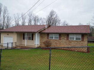 33 Gordon Dr, Scott Depot, WV 25560