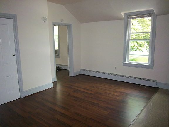 5th image of 600 W Front St