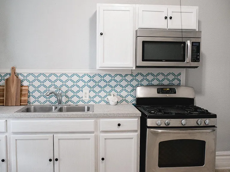 1555 N Williams St #2 — Photo 4