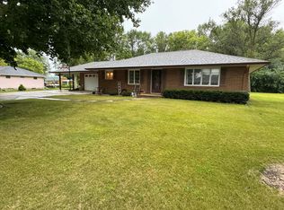 751 Clark St, Walnut Grove, MN 56180