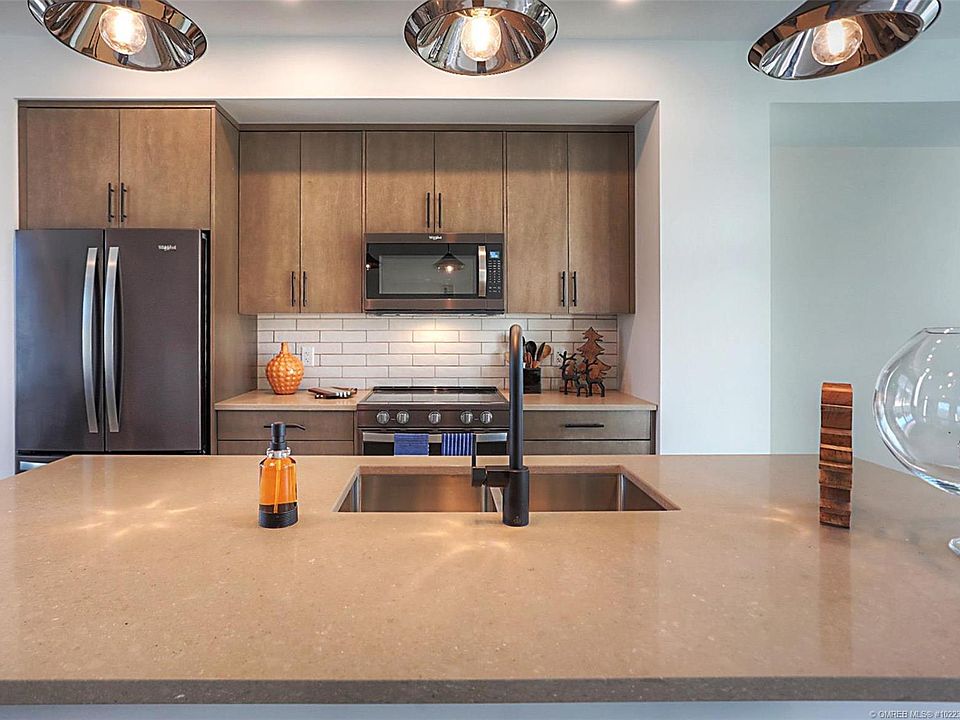 1st image of 610 Academy Way #359