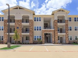 4100 N Parkdale Ln, Denison, TX 75020