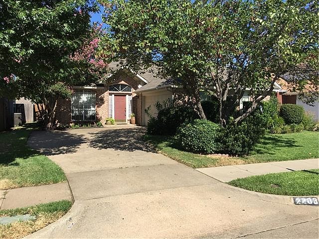 1st image of 2203 Ashwood Ct