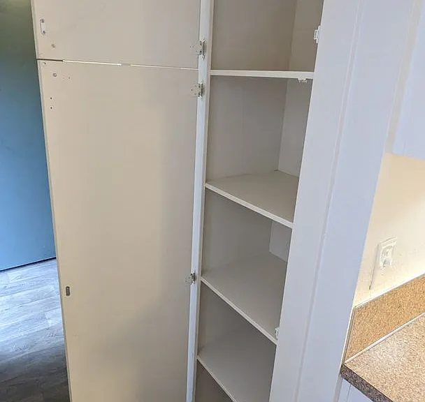 Royal Crest Townhomes — Photo 94