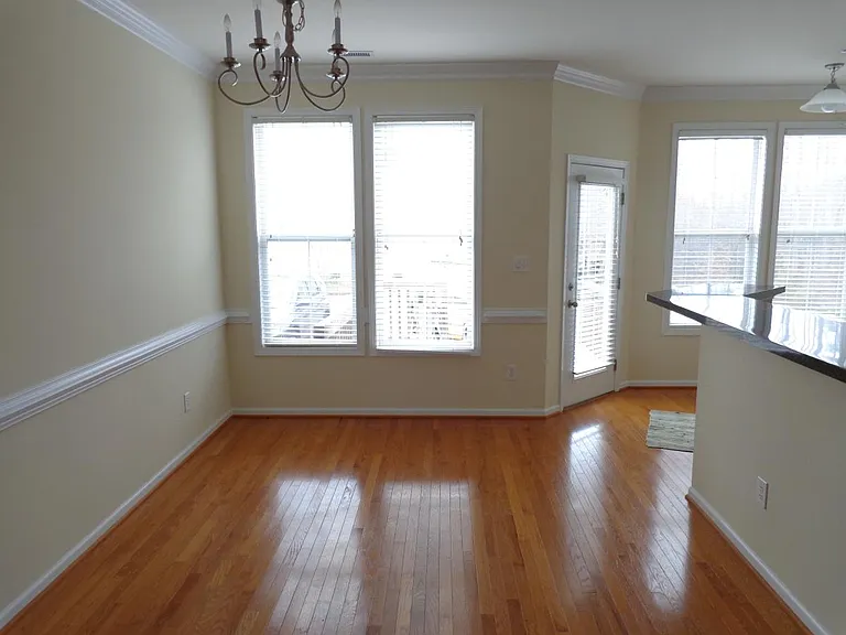 509 Village Loop Dr — Photo 18