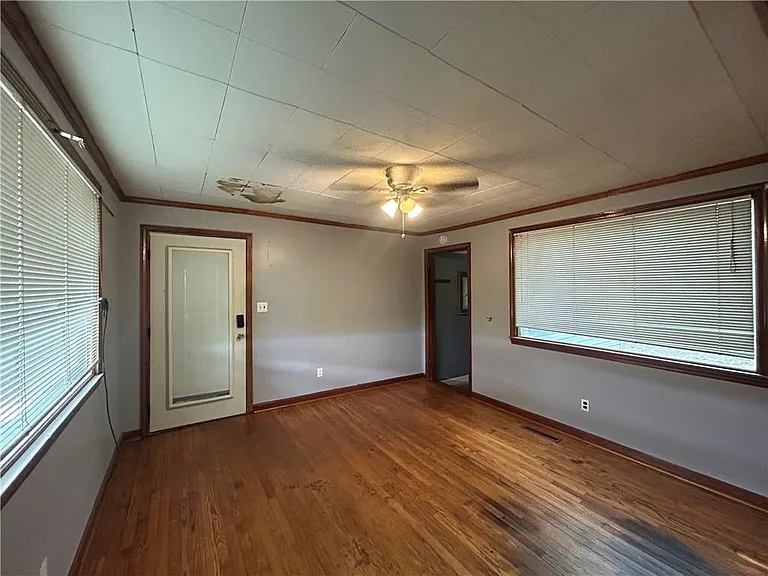 52 Northside Dr — Photo 30