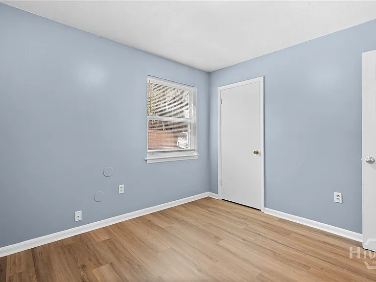 2511 Oak Forest Dr #B — Photo 13