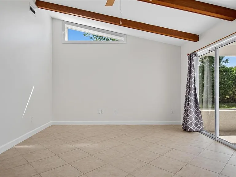 231 Wellington Dr — Photo 24