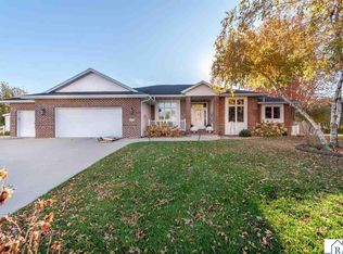 125 Thissen Ct, Mankato, MN 56001