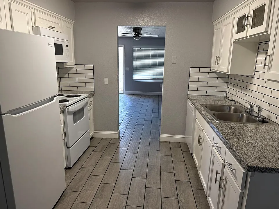 Unit Photo