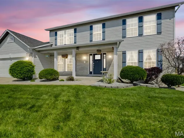 1437 Sunview Dr, O'Fallon, MO 63366