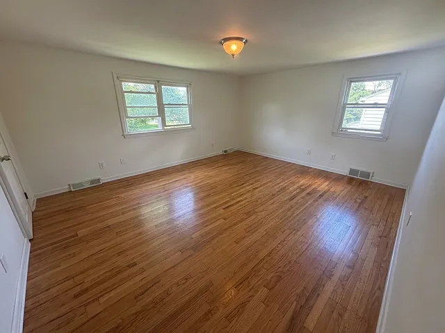 53 N Main St #1A — Photo 8