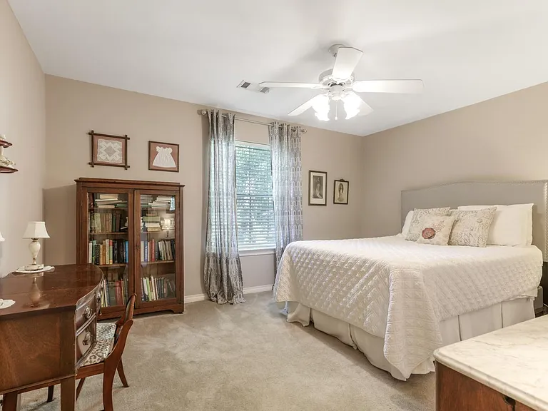 1701 Colapissa St — Photo 15