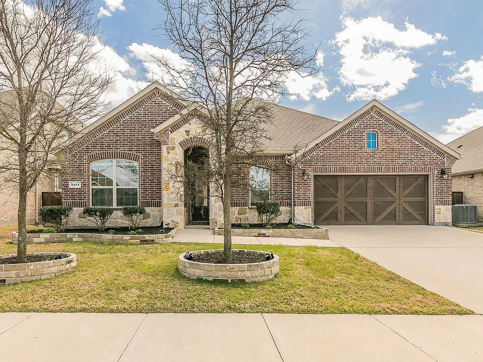 3424 Cimarron River Dr