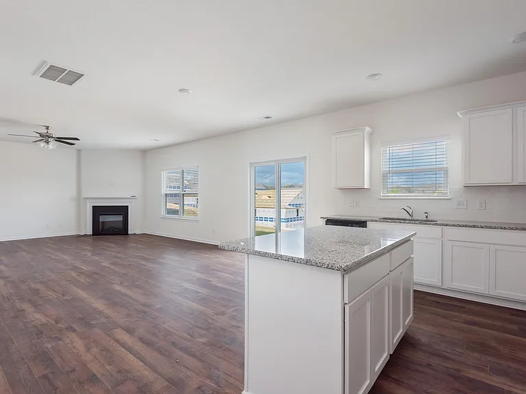 112 Kaley Ln — Photo 16