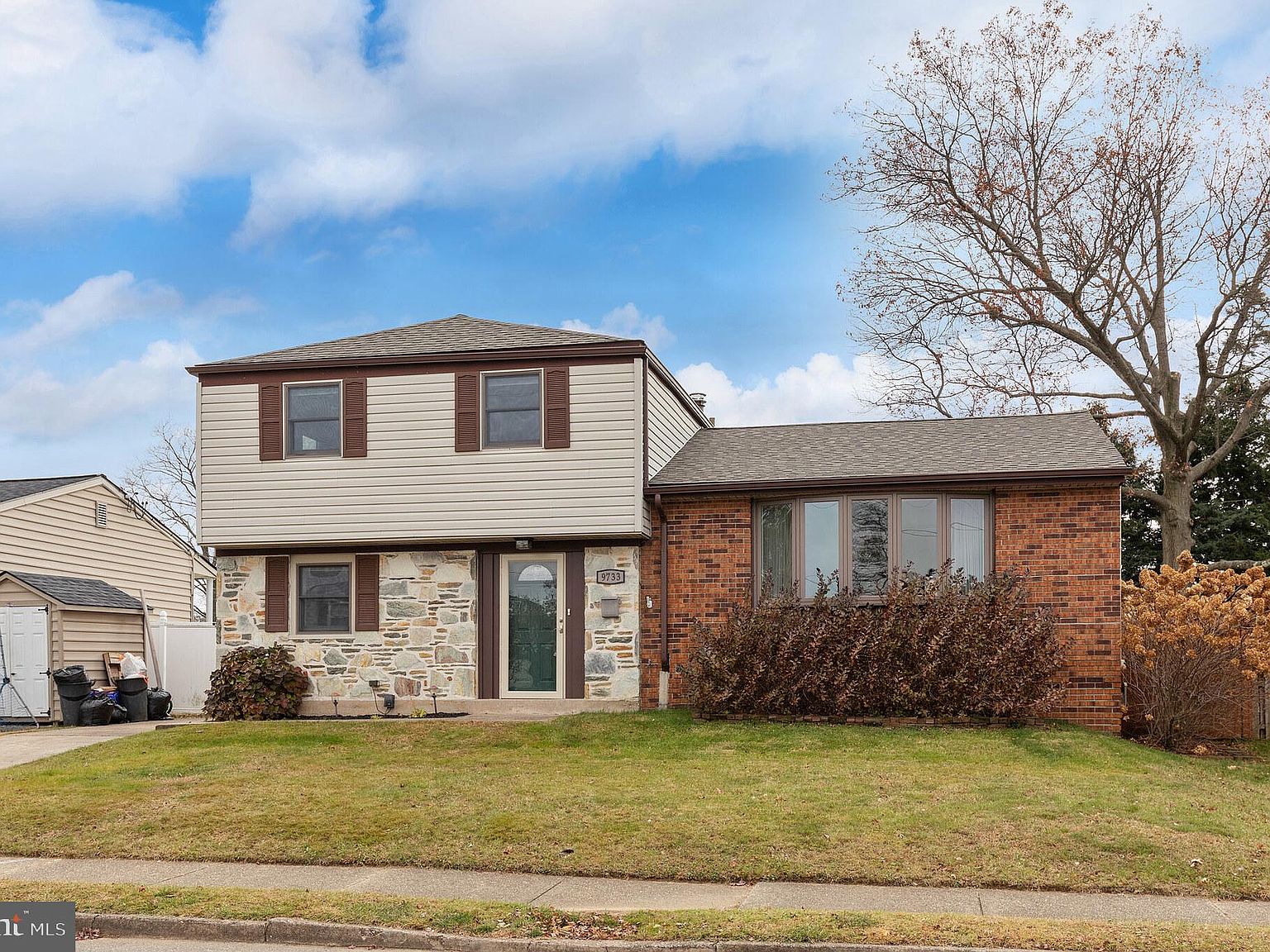 9733 Beacon Rd, Philadelphia, PA 19115 Zillow