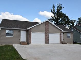 145 S Fish Haven Rd, Lake Ozark, MO 65049